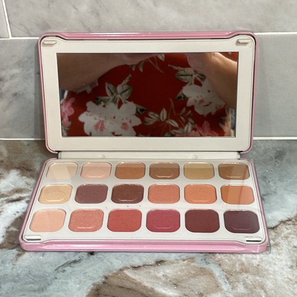 🎃Beauty Concepts Pumpkin Spice 18 Pan Eyeshadow Palette - Fall Shades 🎃 NEW - Picture 4 of 6